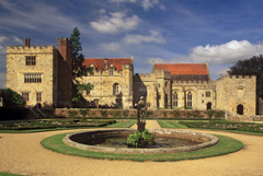 Penshurst Place & Gardens